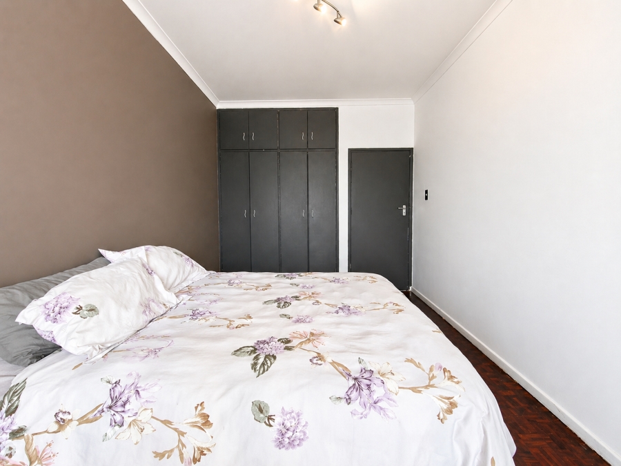 3 Bedroom Property for Sale in Wynberg Upper Western Cape